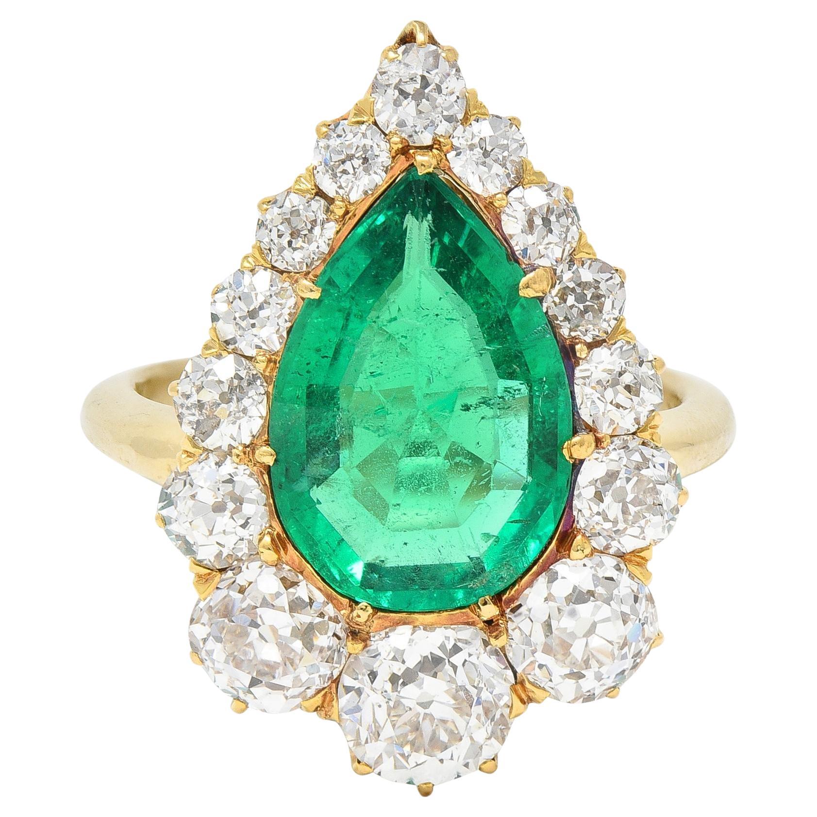 Late Victorian 5.34 CTW Pear Colombian Emerald Diamond 18 Karat Gold Ring AGL For Sale