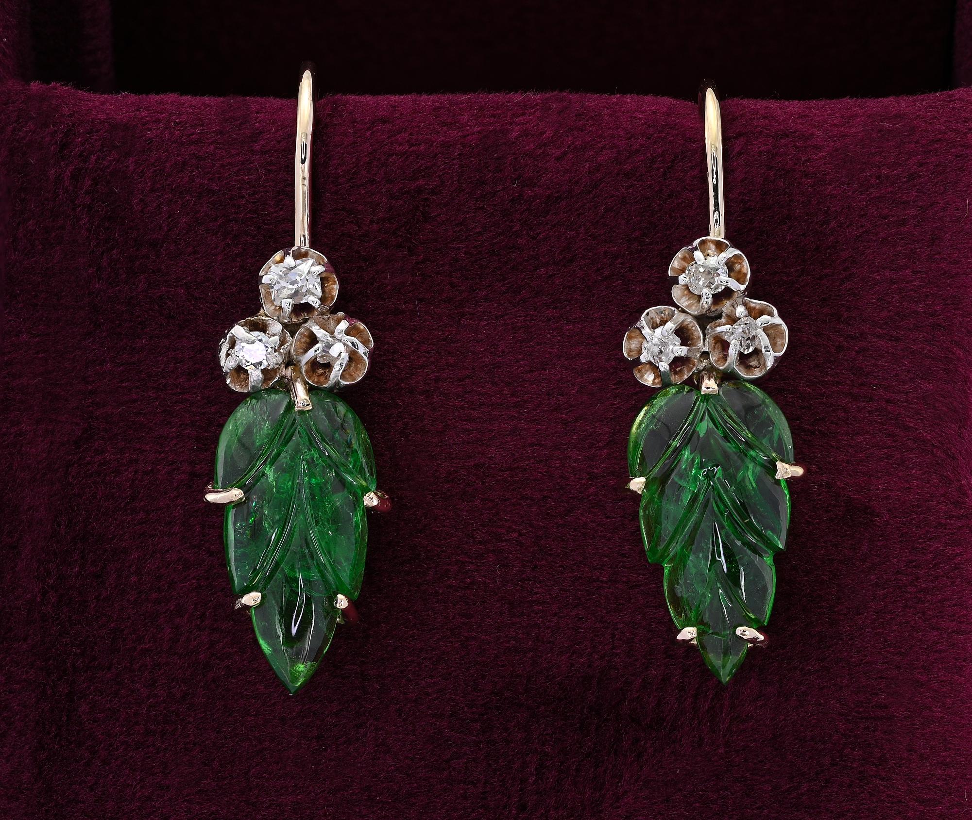 These charming late Victorian period are 1940 ca
Marvelously hand crafted during the time of solid 12 Kt gold
Simple yet effective design made by two stunning Green Garnets of the richest Green color skillfully leaf carved – approx. 9.00 Ct for both