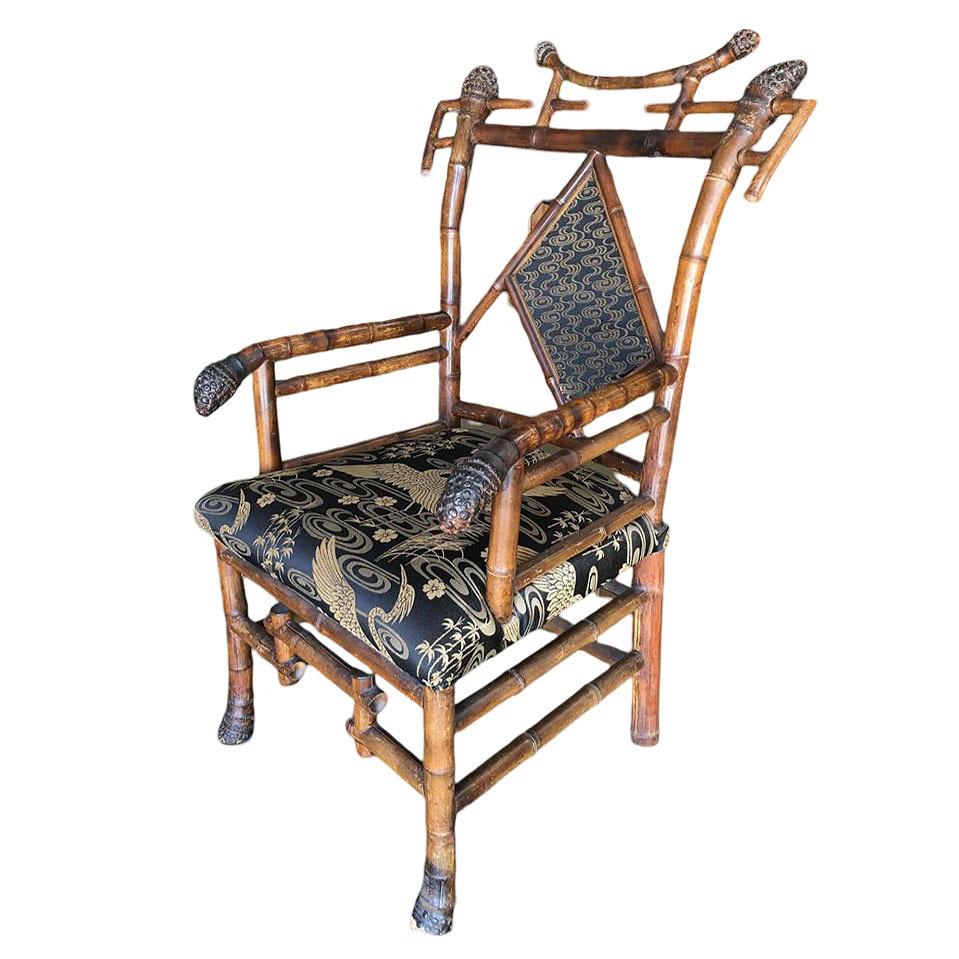 Victorien tardif Paire de chaises de salon Chippendale en bambou Aesthetic Movement de la fin de l'époque victorienne en vente