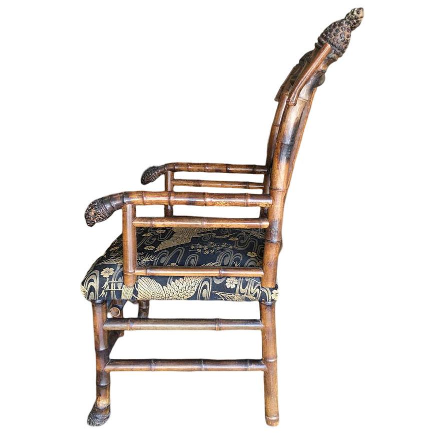 Paire de chaises de salon Chippendale en bambou Aesthetic Movement de la fin de l'époque victorienne Excellent état - En vente à Van Nuys, CA