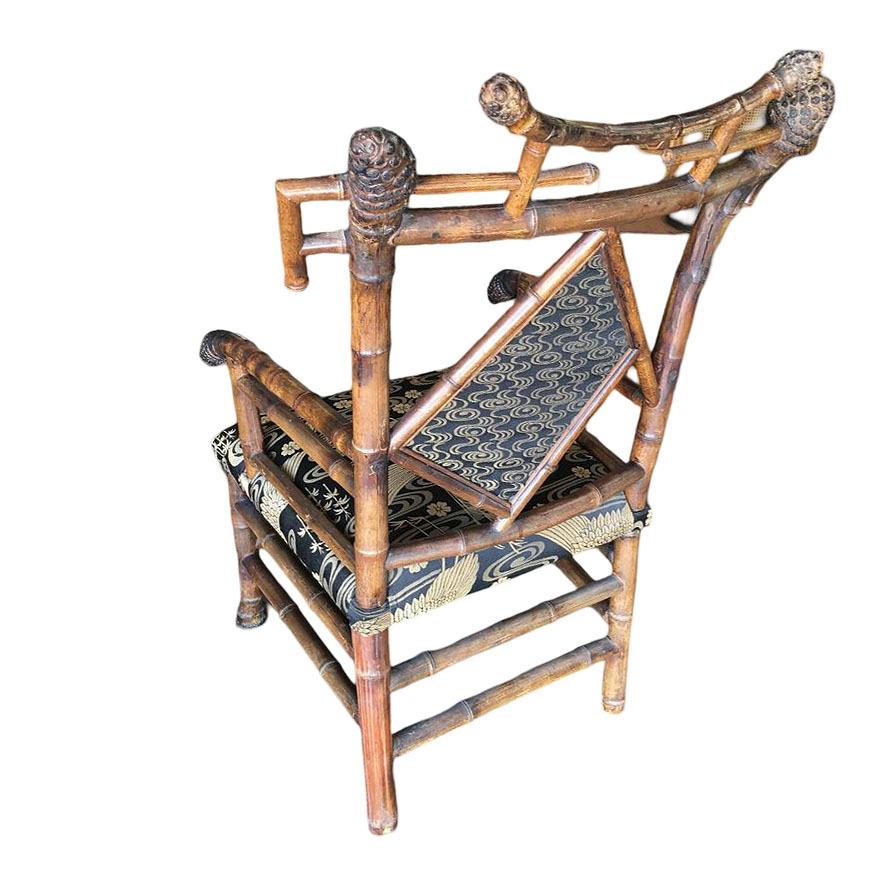 Fin du XIXe siècle Paire de chaises de salon Chippendale en bambou Aesthetic Movement de la fin de l'époque victorienne en vente