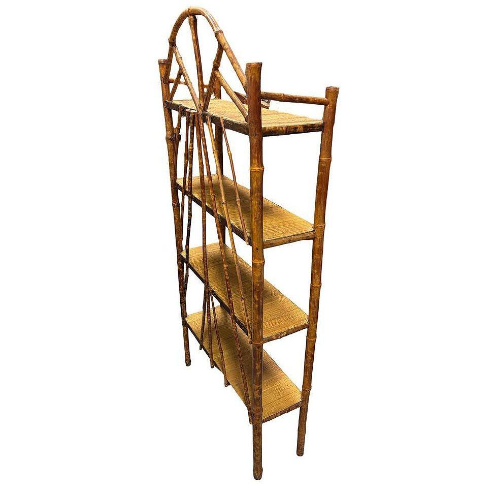 Bambù Scaffale Chippendale tardo vittoriano in bambù tigrato e erba opaca in vendita