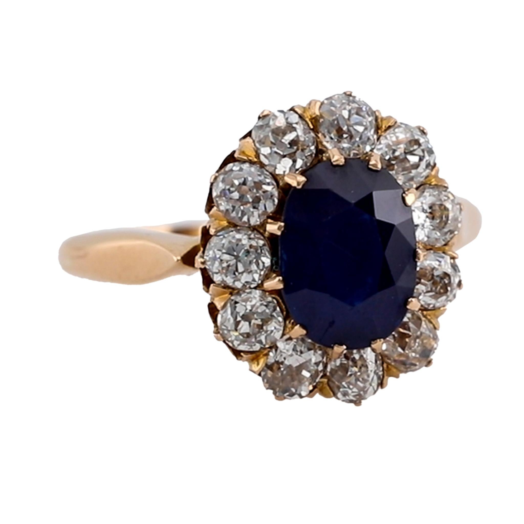 Women's or Men's Late Victorian AGL Cambodian Sapphire and Diamond 18k Yellow Gold Cluster Ring