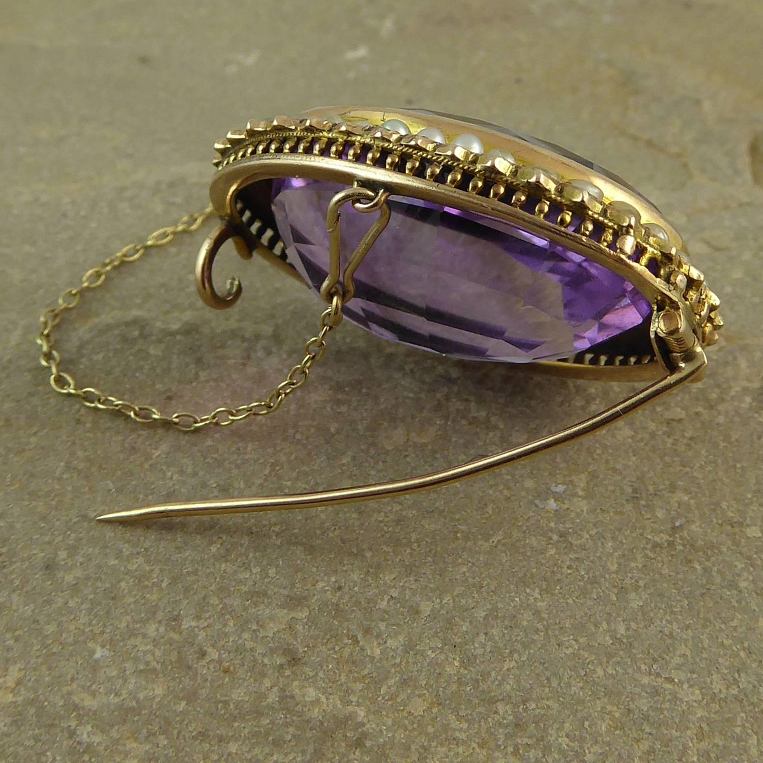 Late Victorian Amethyst Pearl Brooch, circa 1895 In Excellent Condition In Yorkshire, West Yorkshire