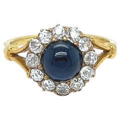 Anillo antiguo victoriano tardío de oro amarillo de 18 quilates con cabujón de diamante y zafiro - 1.85