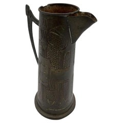 Jarra Art Nouveau austriaca de bronce victoriana tardía
