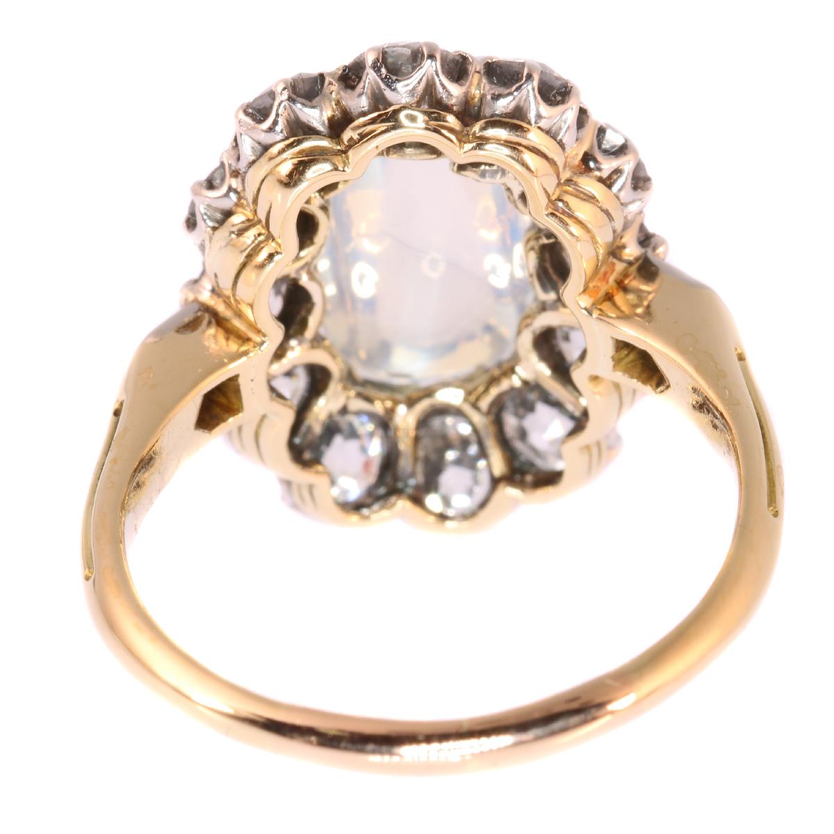 Late Victorian Bluish Moonstone '4.20 Carat' and Diamond '2.16' Carat Ring For Sale 4