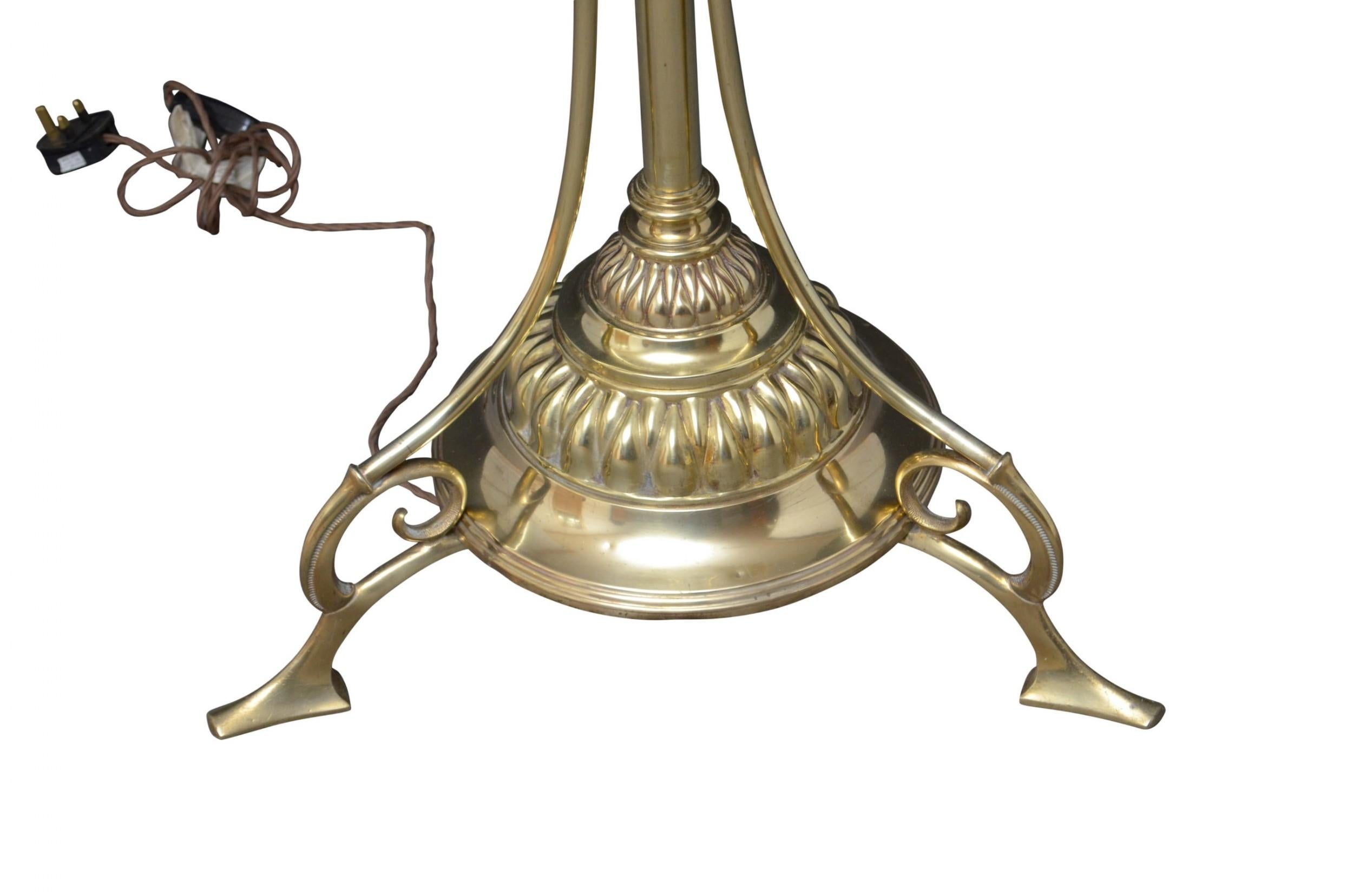Late Victorian Brass Height Adjustable Standard Lamp 1