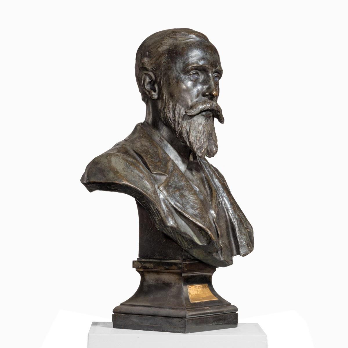 English Late Victorian Bronze Study of Dr Stanley Armitage by Sir Thomas Brock 
