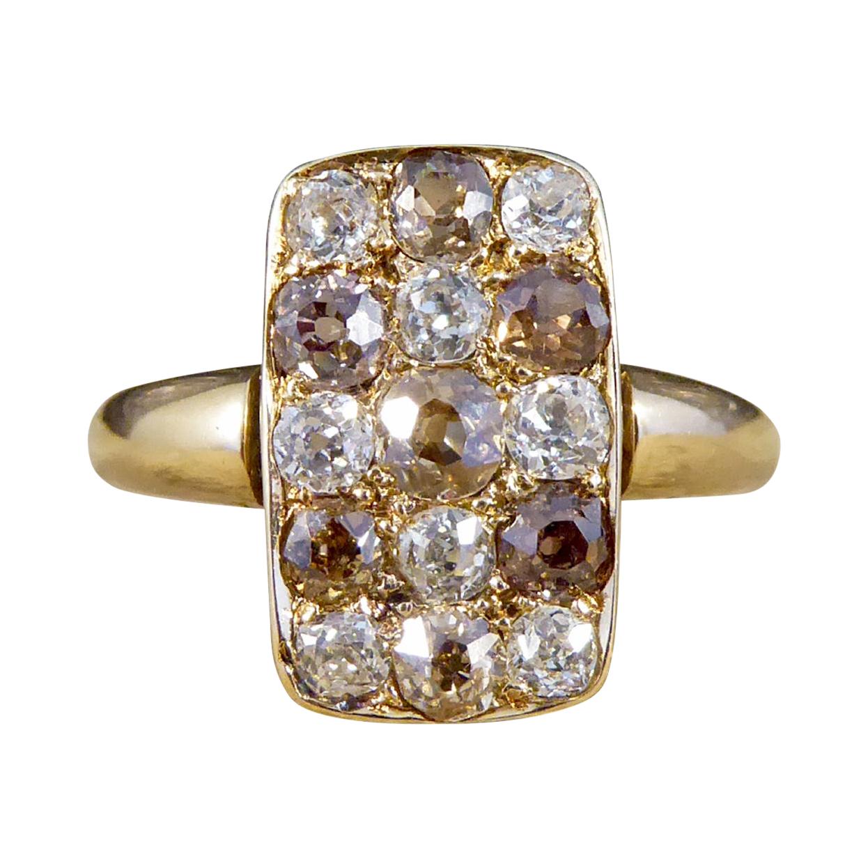 Spätviktorianischer Chequerboard-Ring mit braunem und weißem Diamanten aus 18 Karat Gelbgold