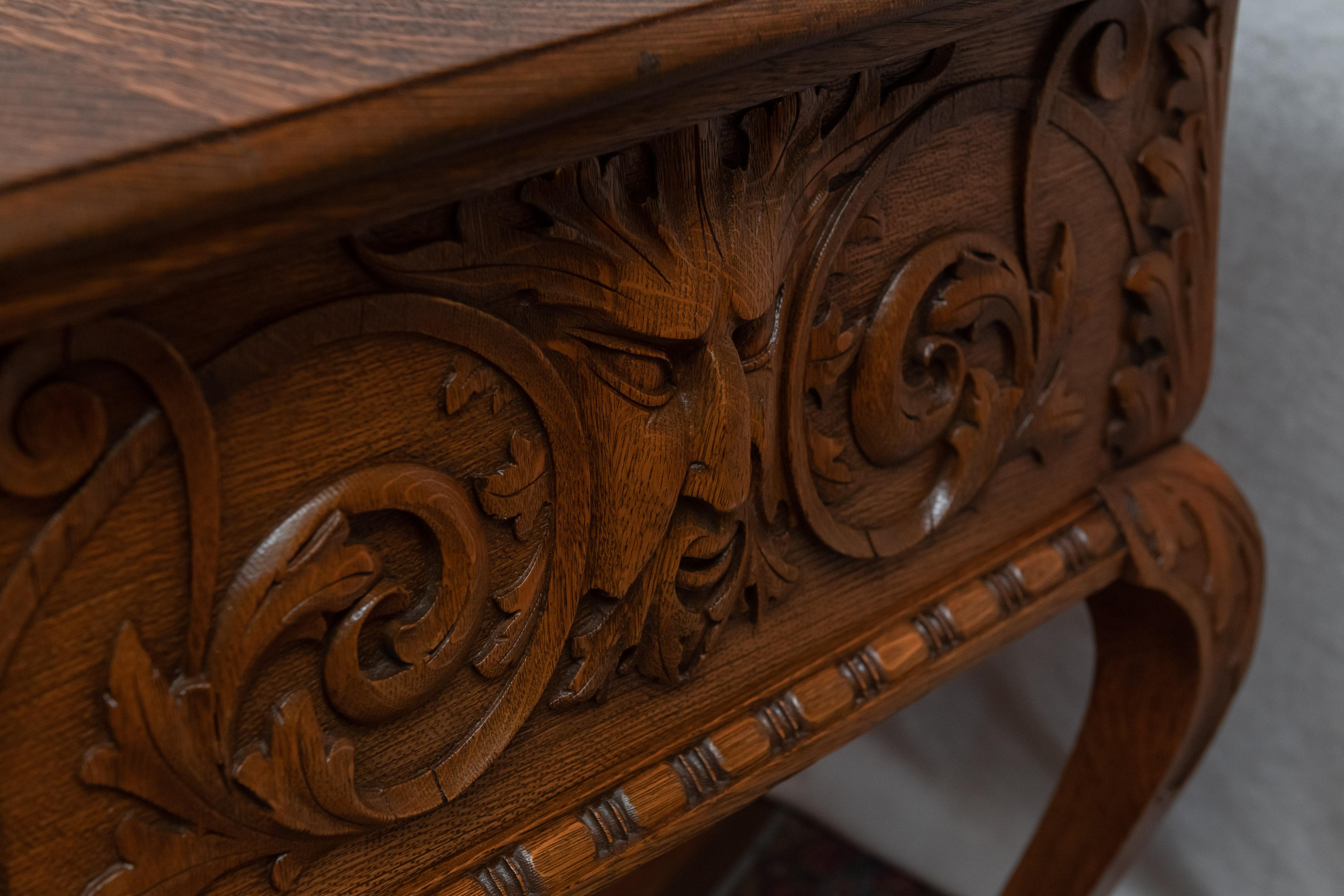 Late Victorian Carved American Tiger Oak Library Table, circa 1890s 1