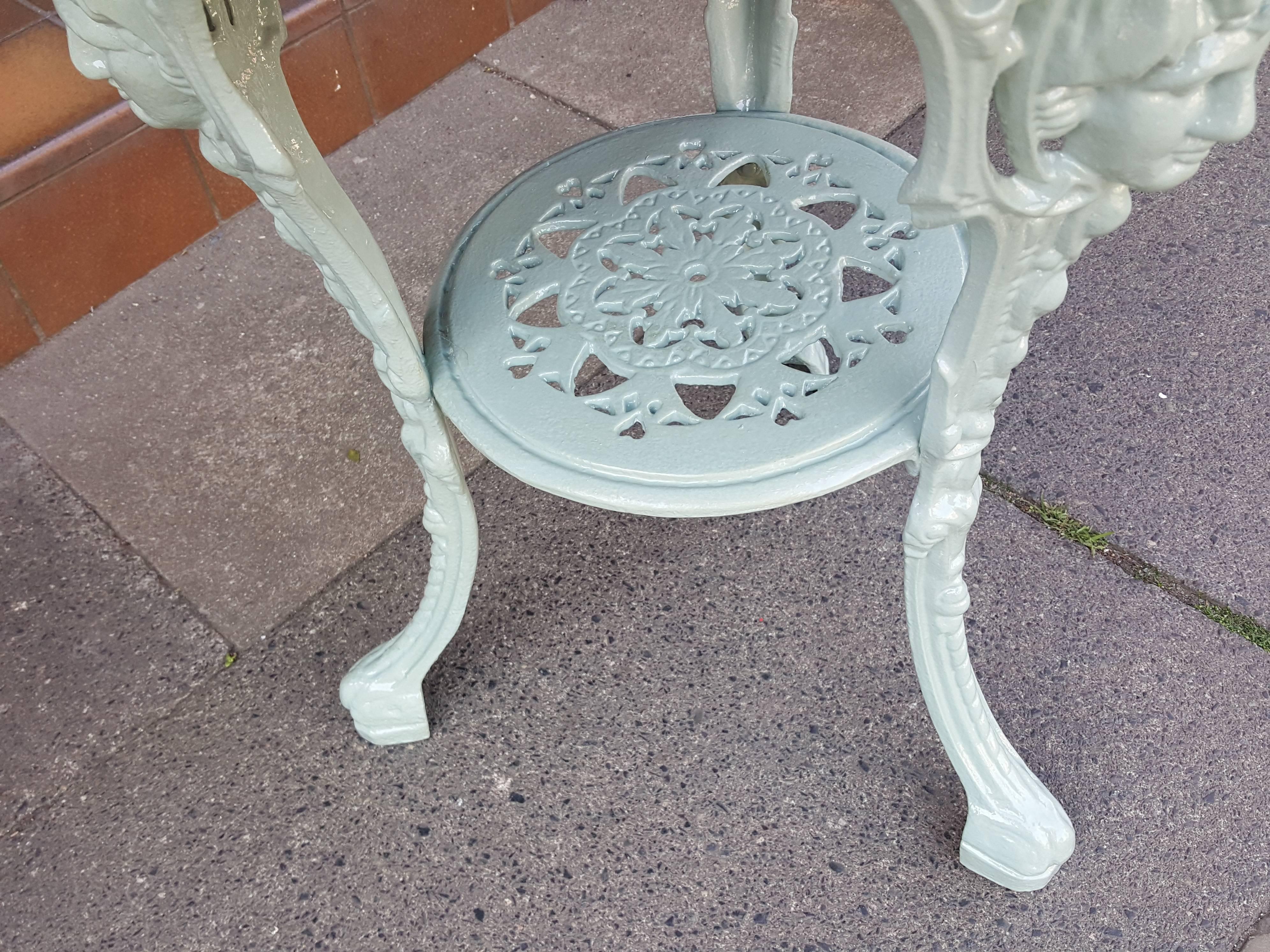 Late Victorian Cast Iron Garden Table In Excellent Condition In Altrincham, Cheshire