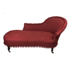 Late Victorian Chaise Longue Méridienne Shape with Turned Mahogany Legs