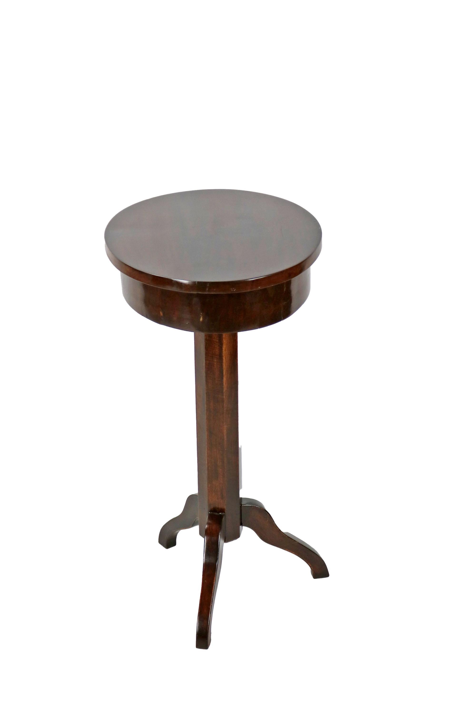 Austrian Late Victorian Coffe Table For Sale