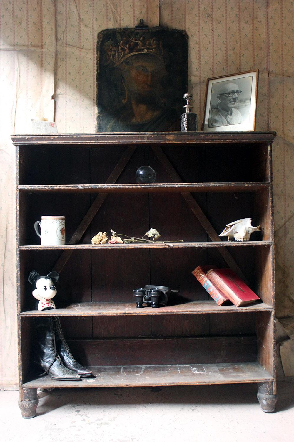 Late Victorian Combwork Decorated Pine Bookcase, circa 1900 14