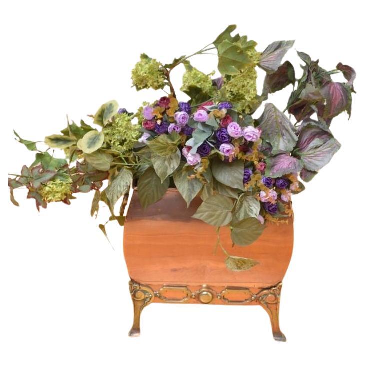 Late Victorian Copper Planter or Log / Coal Bucket For Sale
