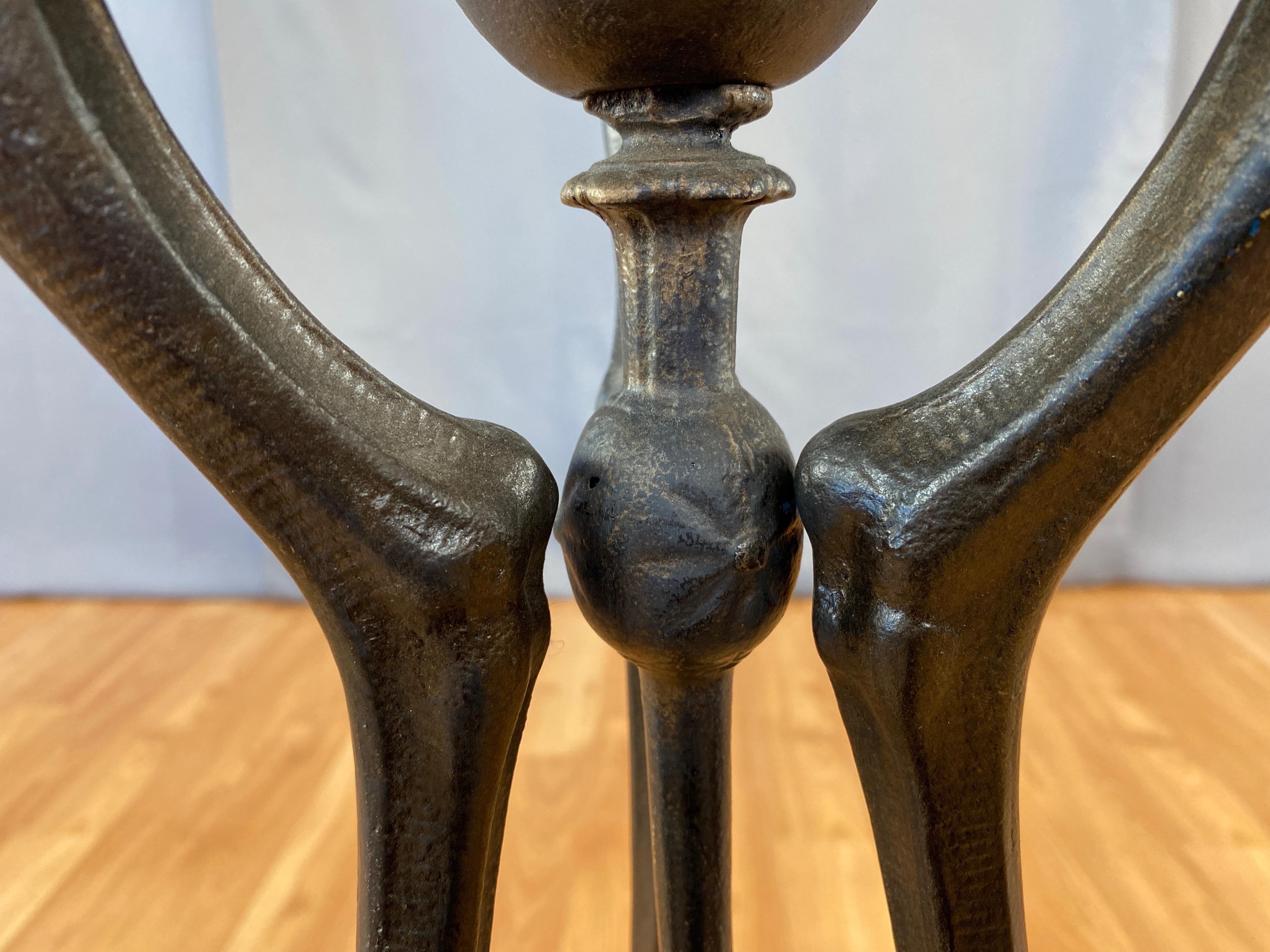 Late Victorian Cormorant-Motif Tall Cast Iron Plant Stand, c. 1890 In Good Condition In San Francisco, CA