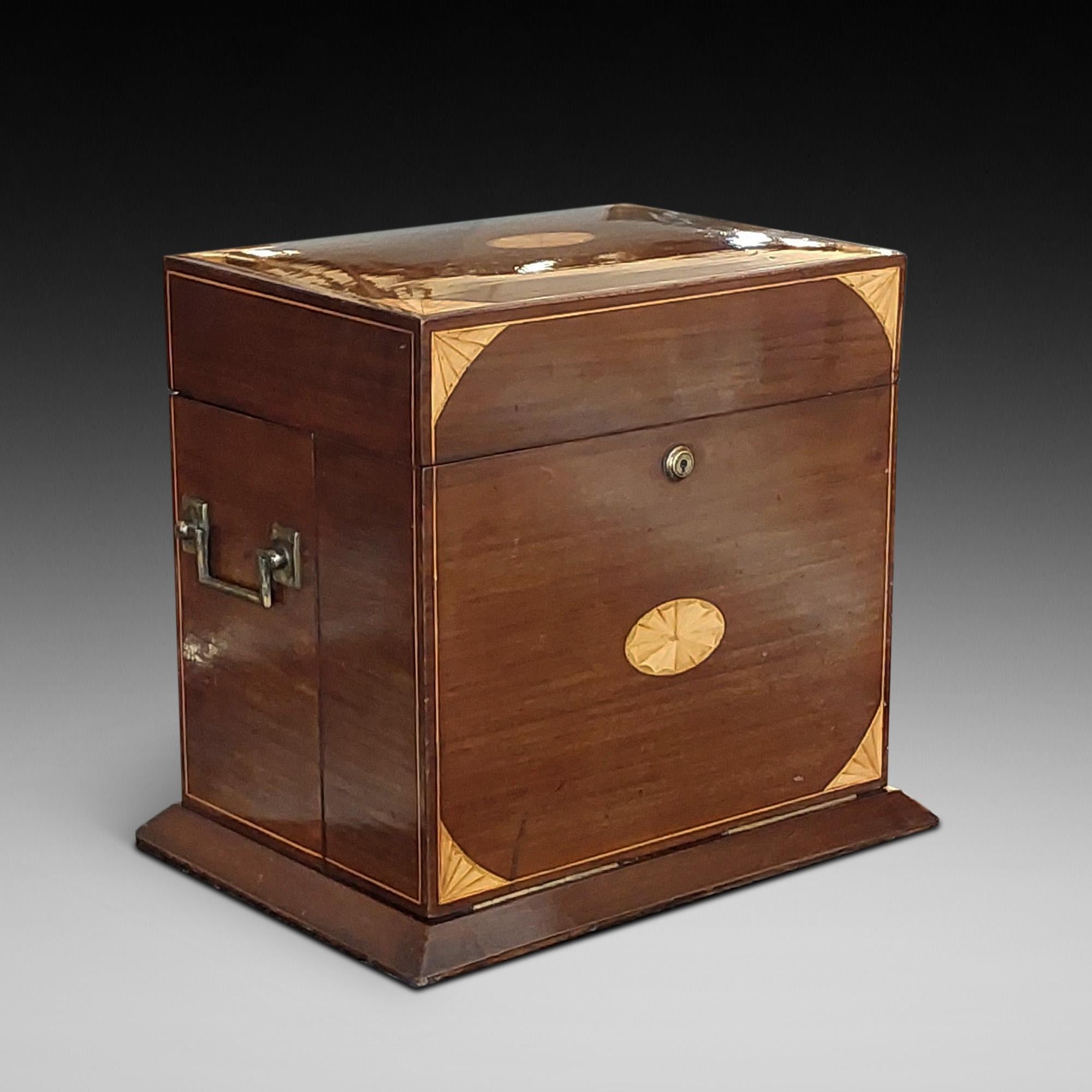 Sheraton Late Victorian Decanter Box & Games Compendium For Sale