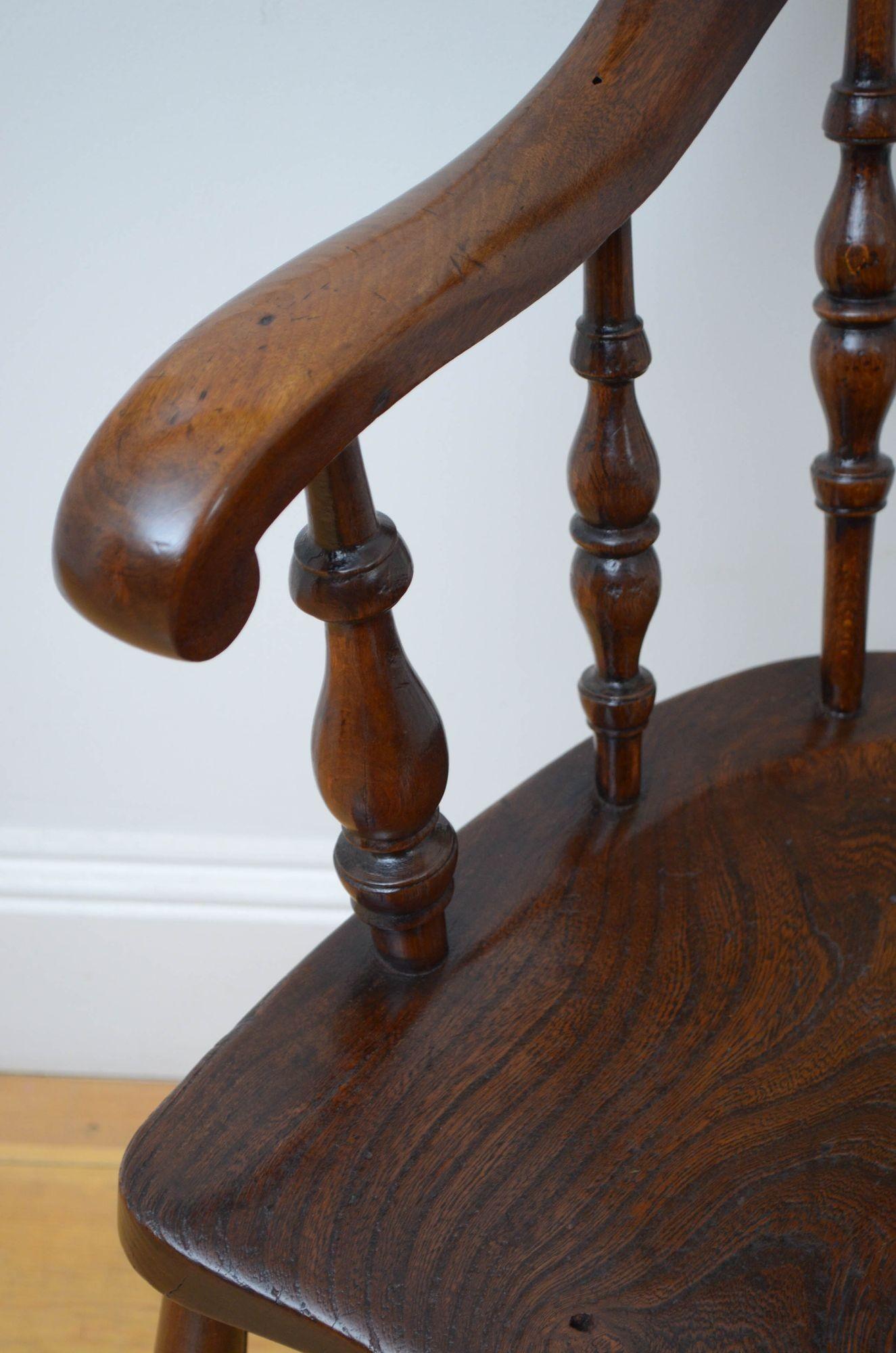 Late Victorian Elm Office or Desk Chair In Good Condition For Sale In Whaley Bridge, GB