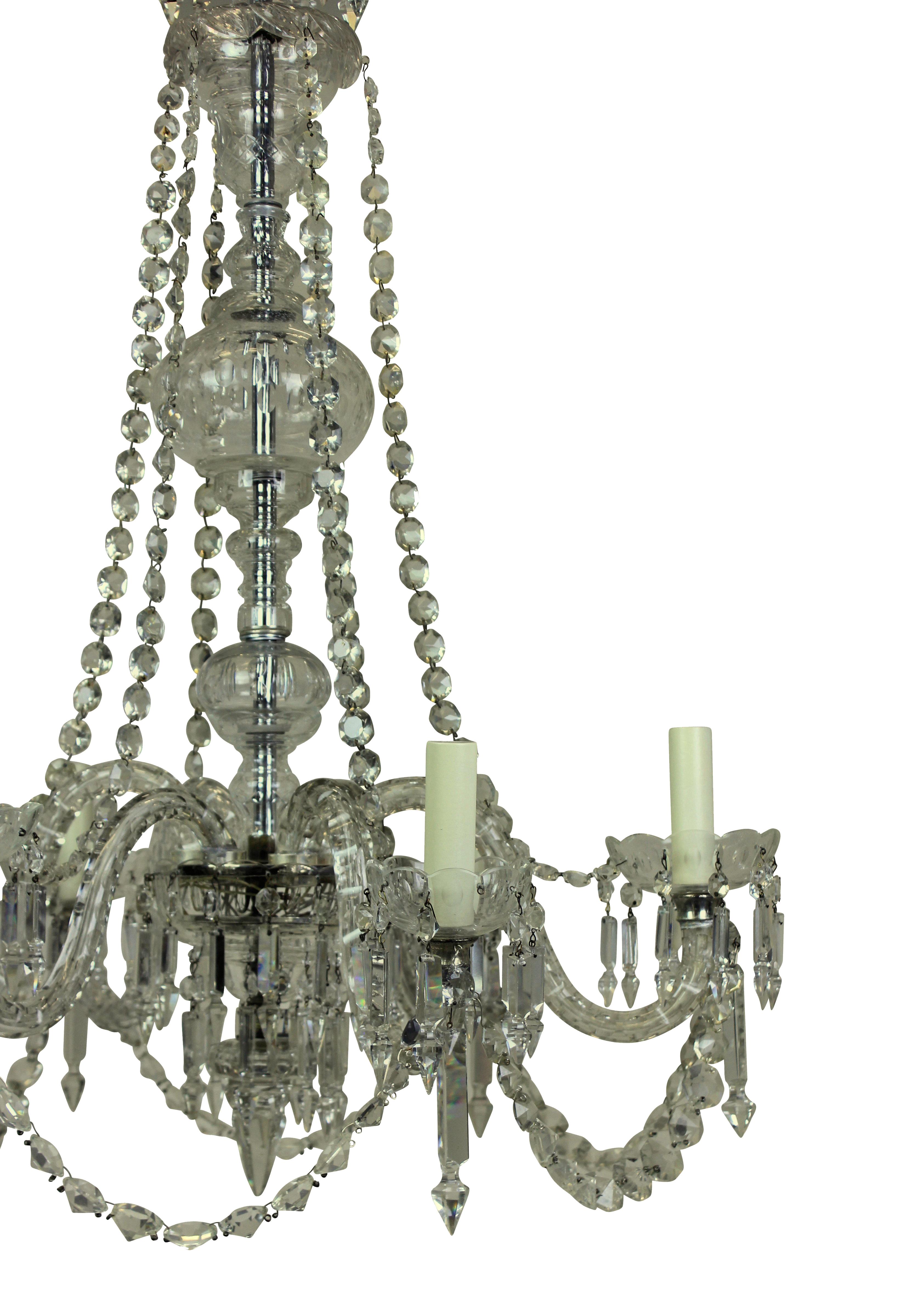Late Victorian English Cut Glass Chandelier In Good Condition In London, GB