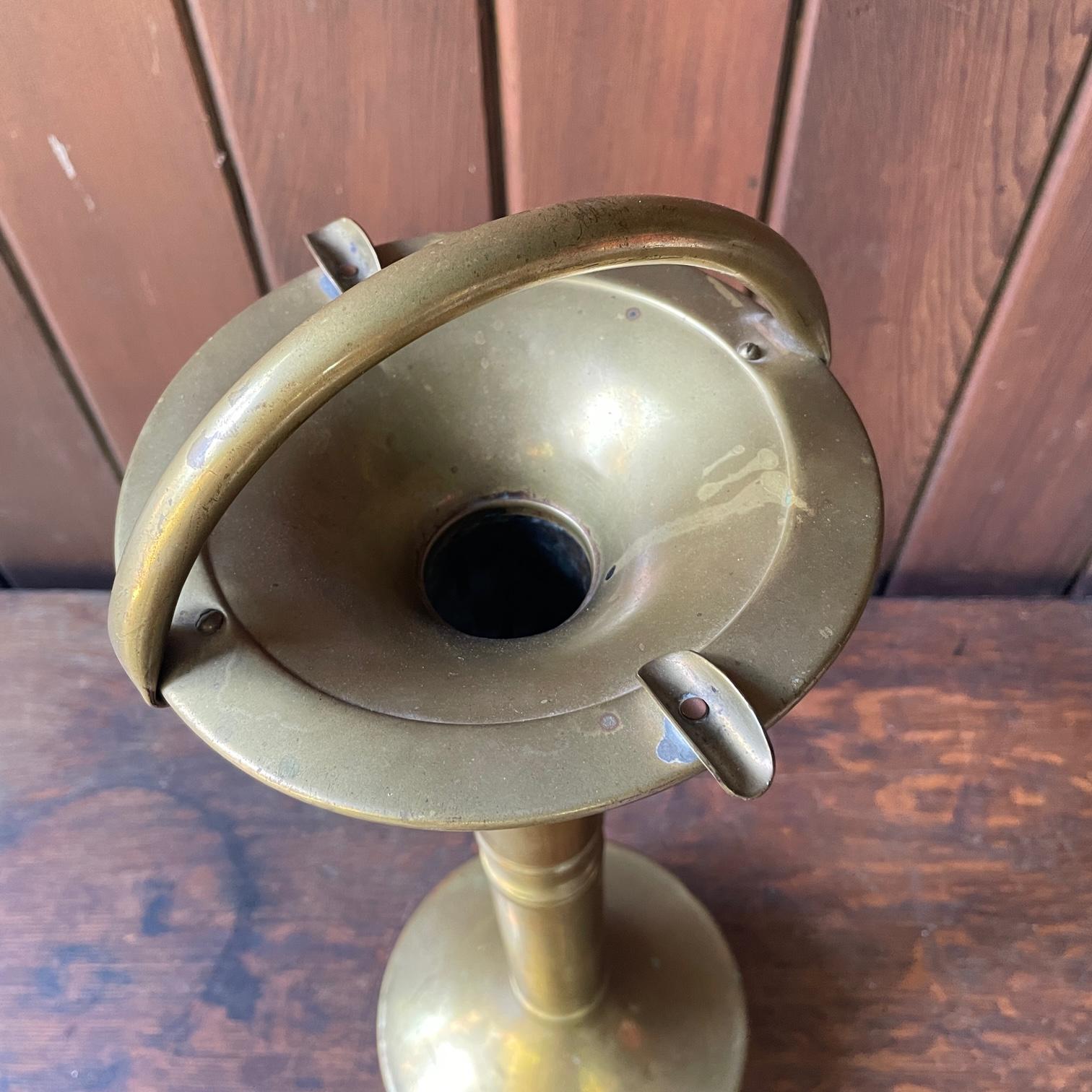 Machine-Made Late Victorian English Nestor Brass Floor Standing Spittoon Ashtray  For Sale