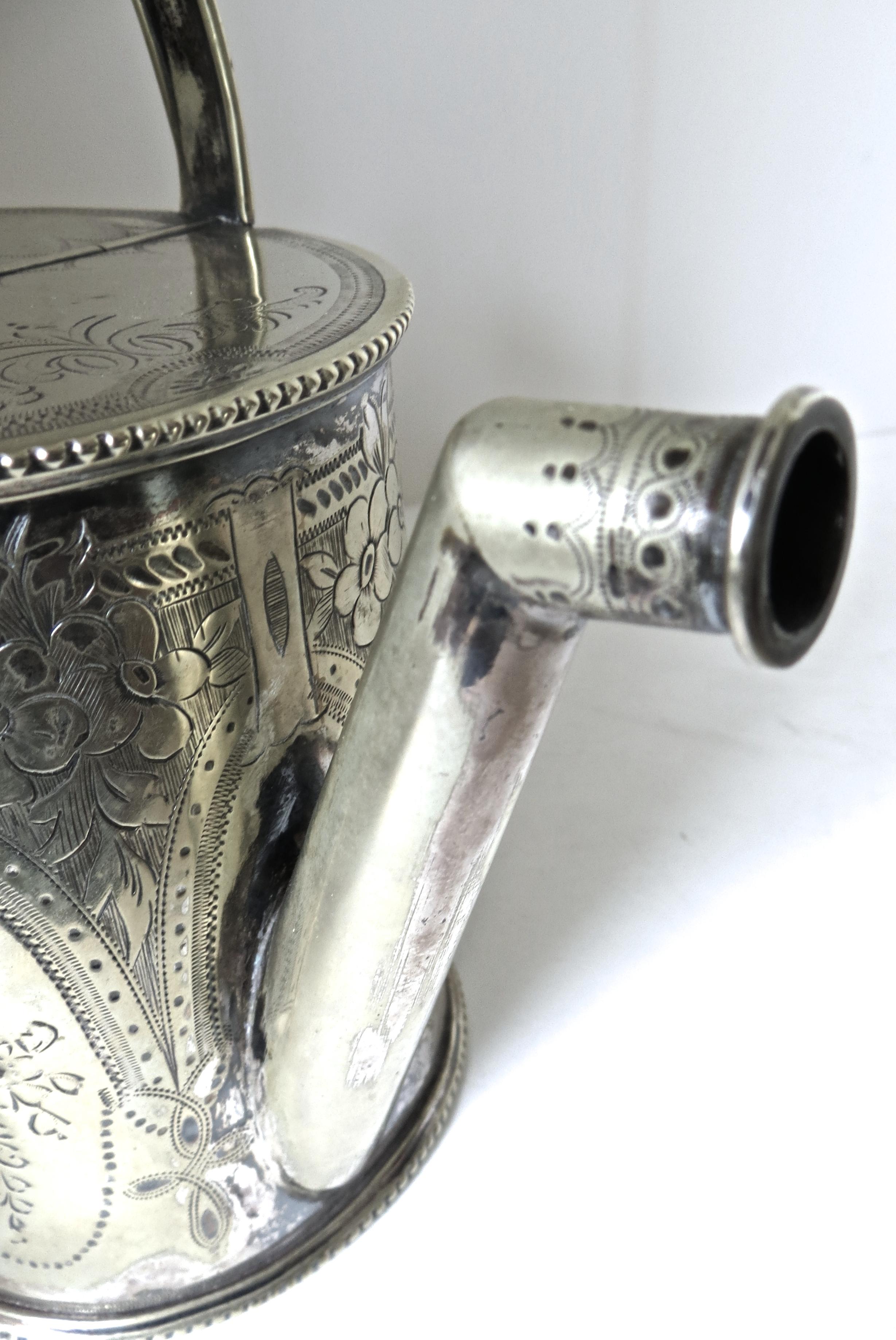Regadera inglesa victoriana chapada en plata Circa 1895 Chapado en plata en venta