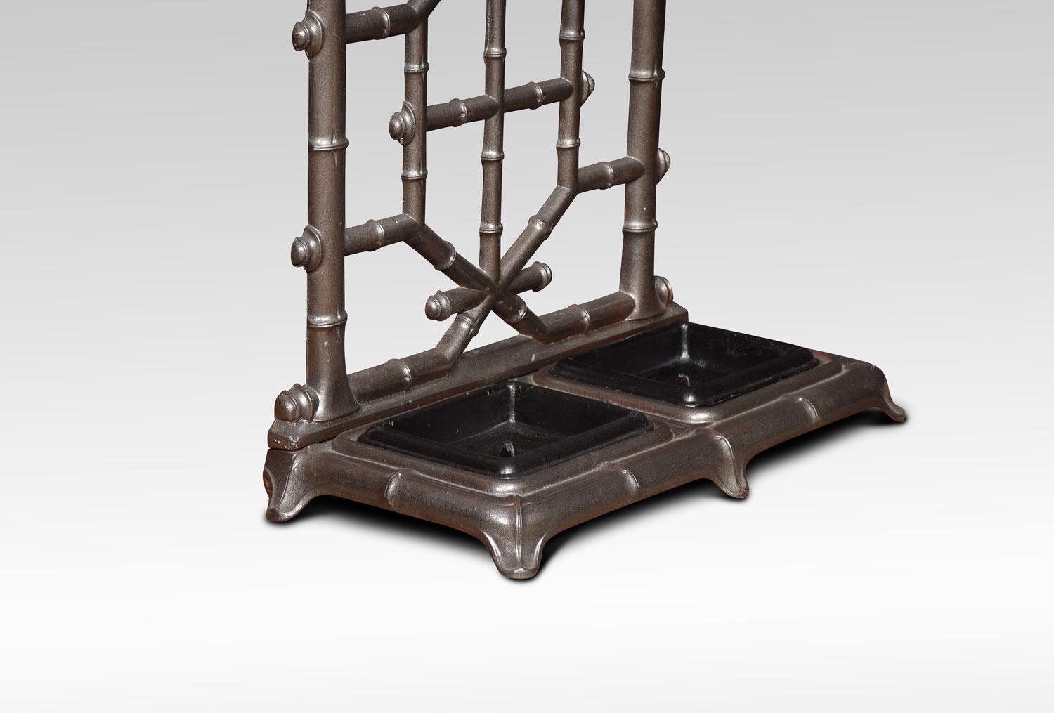 Late Victorian Faux Bamboo Cast Iron Hall Stand In Excellent Condition In Cheshire, GB