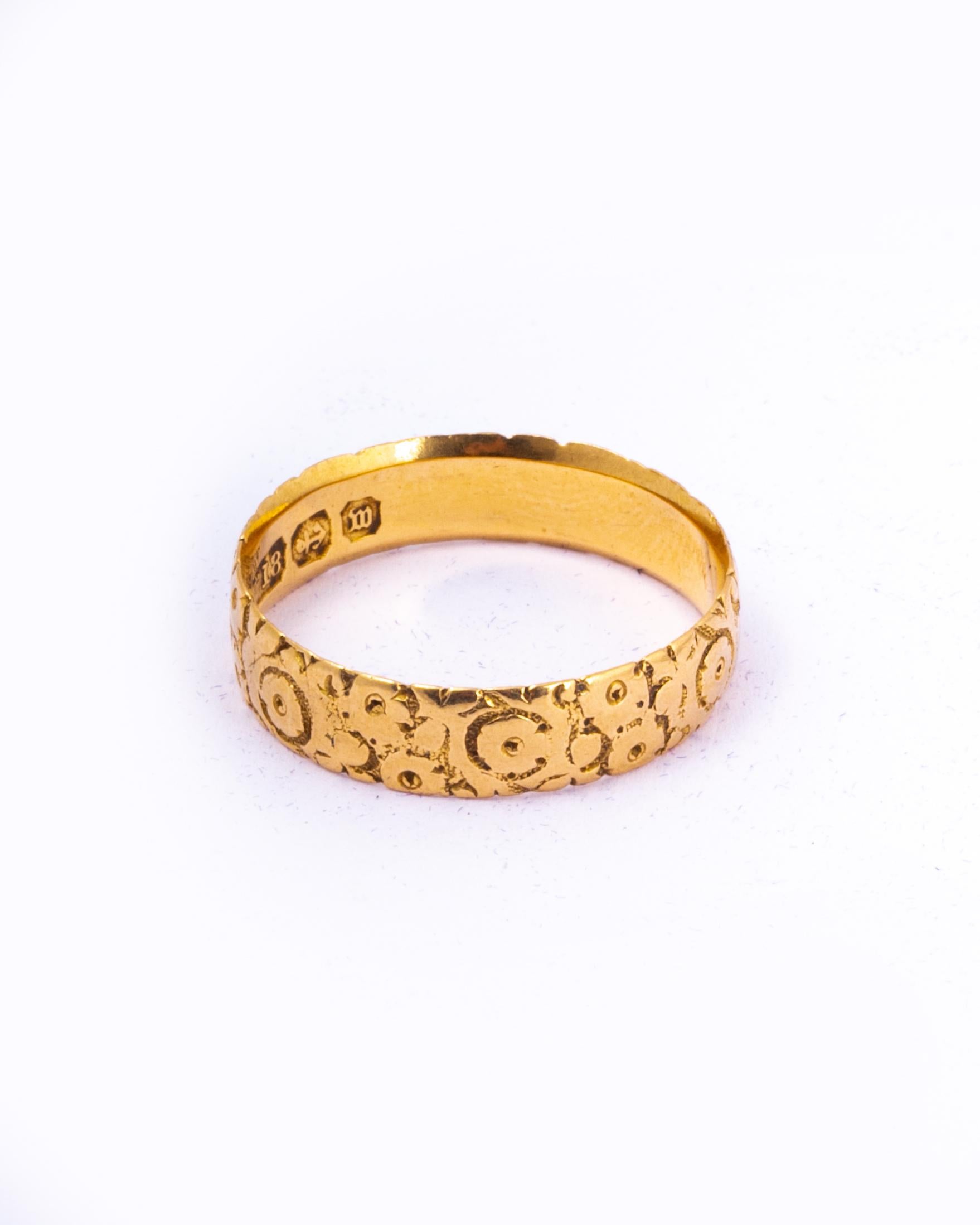 Late Victorian Floral 18 Carat Gold Band In Good Condition For Sale In Chipping Campden, GB