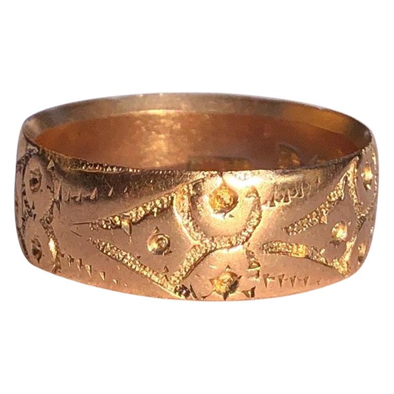 Late Victorian Floral 9 Carat Rose Gold Band For Sale