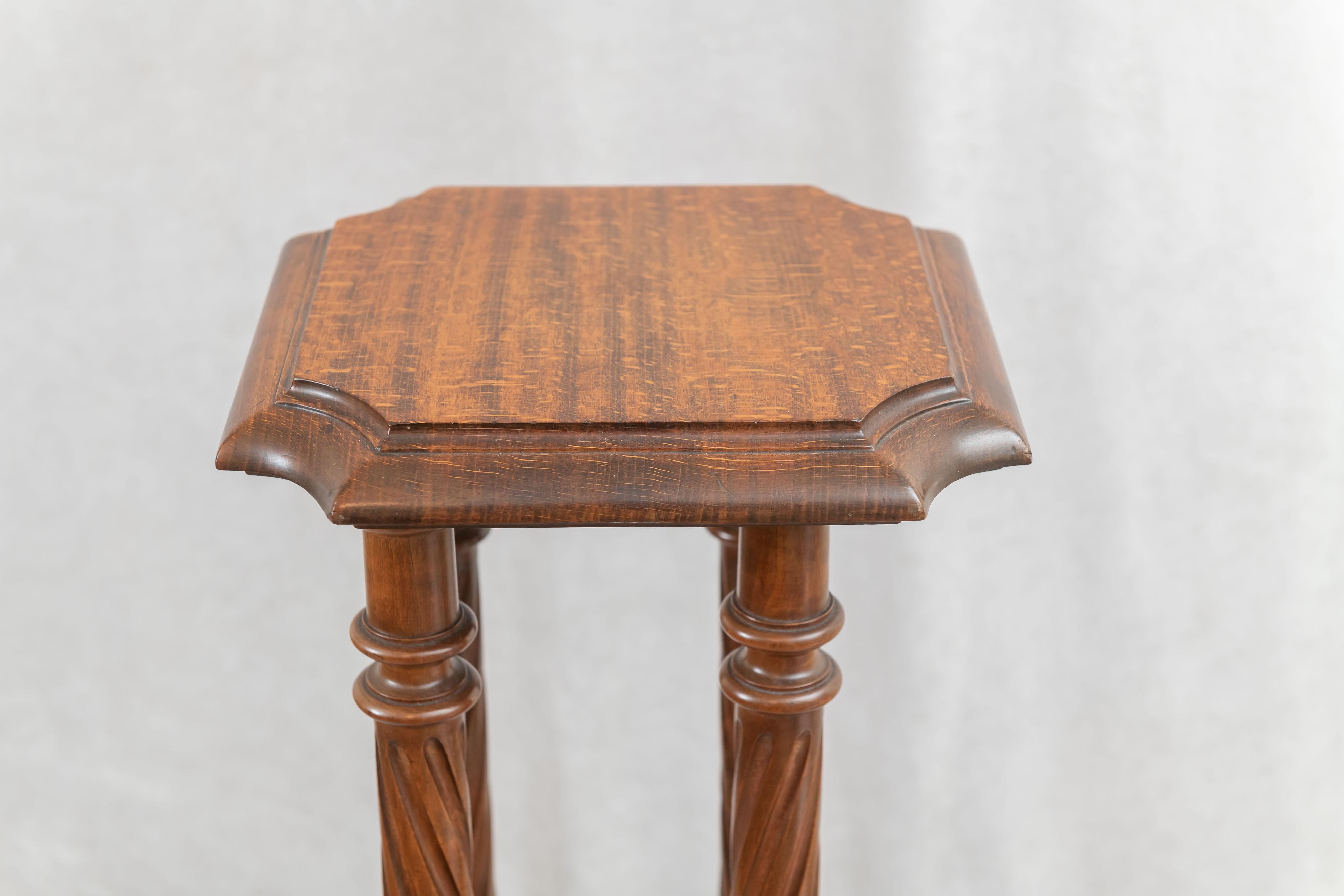 American Late Victorian Four Column Mahogany Pedestal For Sale