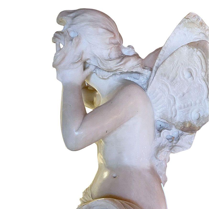 Spätviktorianische französische handgeschnitzte Marmorstatue der Psyche-Göttin in Akt, signiert im Angebot 5