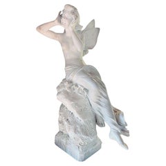 Spätviktorianische französische handgeschnitzte Marmorstatue der Psyche-Göttin in Akt, signiert