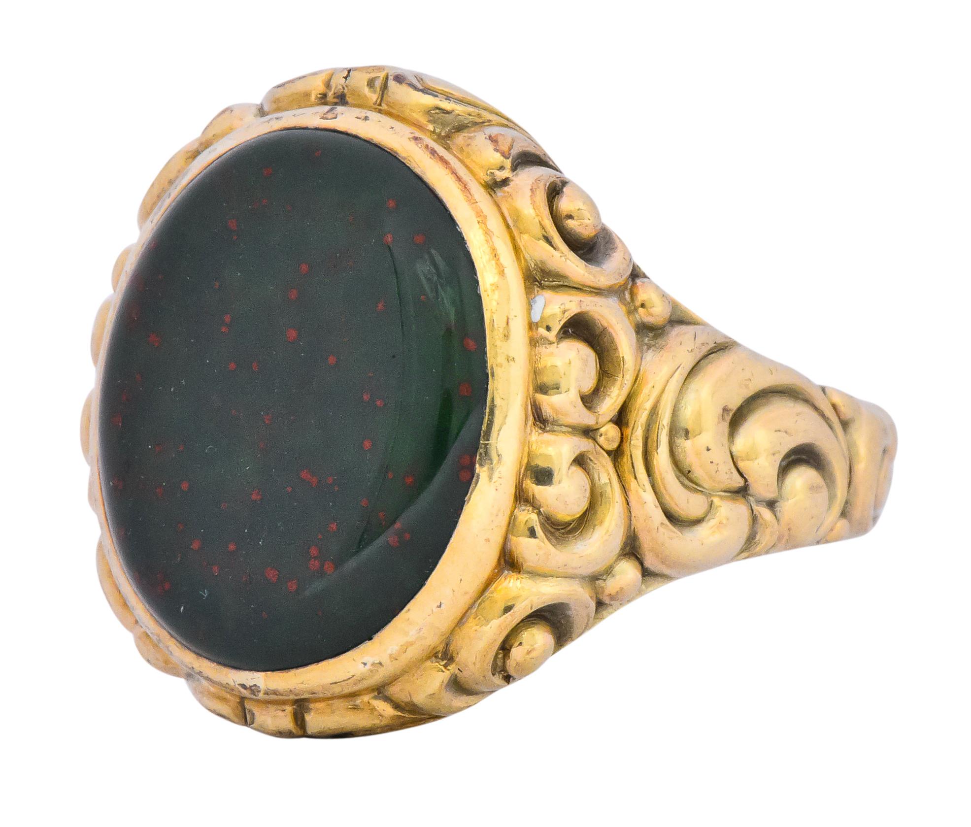 Late Victorian German Bloodstone 8 Karat Gold Unisex Ring, circa 1890 In Excellent Condition In Philadelphia, PA