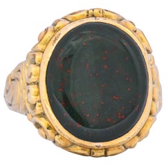 Antique Late Victorian German Bloodstone 8 Karat Gold Unisex Ring, circa 1890