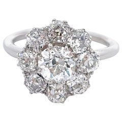 Late Victorian GIA 0.92 Carat Old European Cut Diamond Cluster Ring