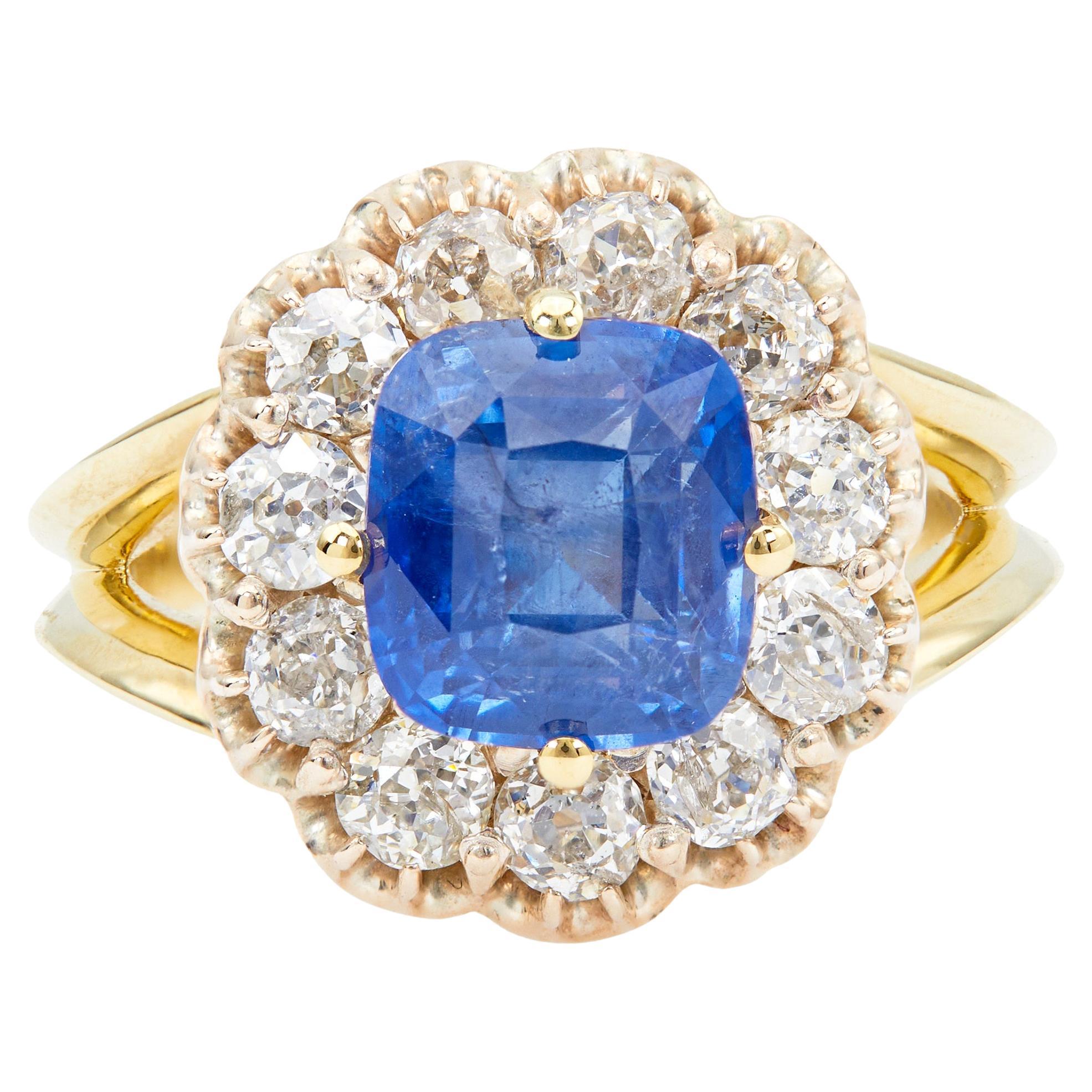 Late Victorian GIA 3.33 Carat Ceylon Sapphire and Diamond 14k Gold Cluster Ring