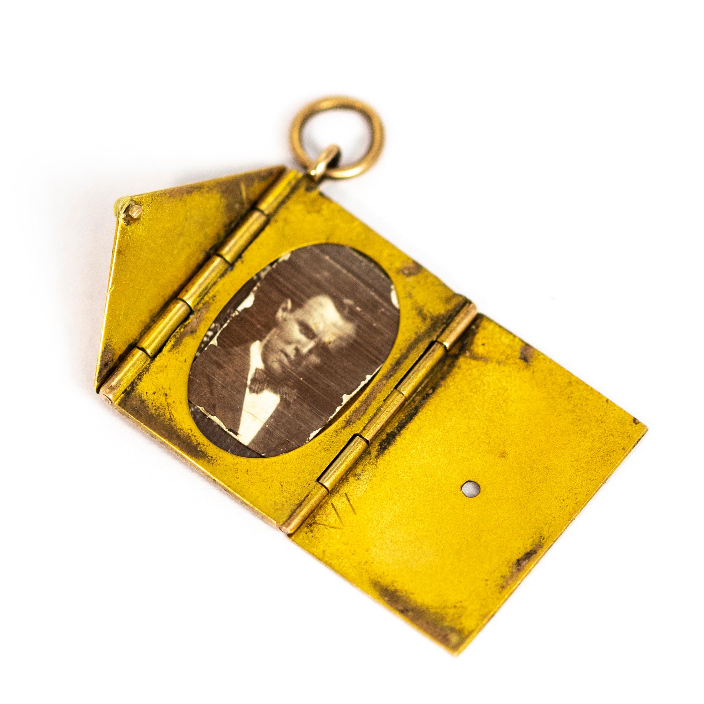 Late Victorian Gold and Enamel Envelope Locket 1