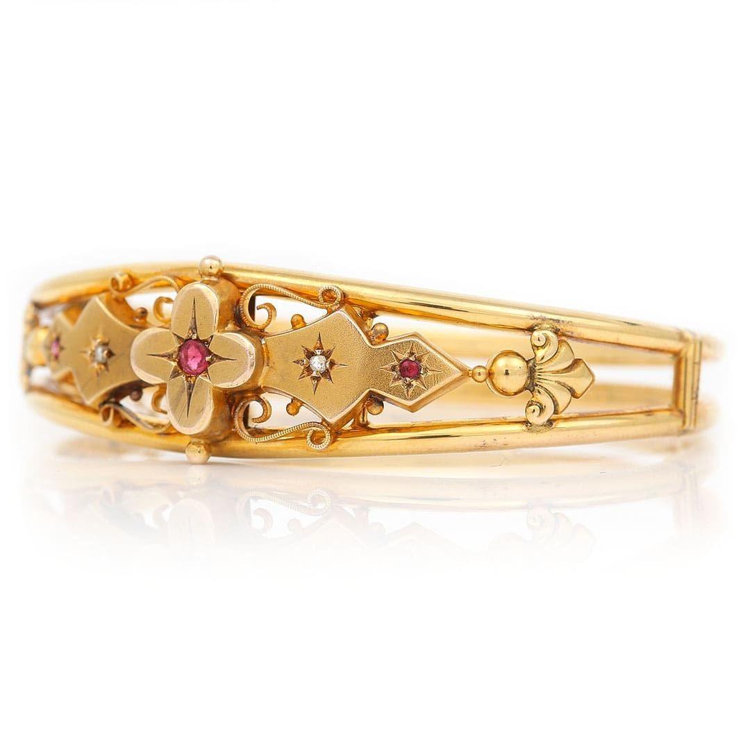 Spätviktorianischer Armreif aus Gold, Rubin und Diamanten, um 1890 (Viktorianisch)