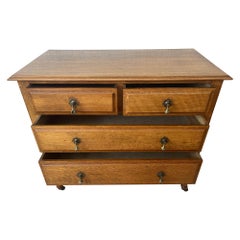 Late Victorian Graduated Chest of Drawers in Oak with Brass Drop Handles