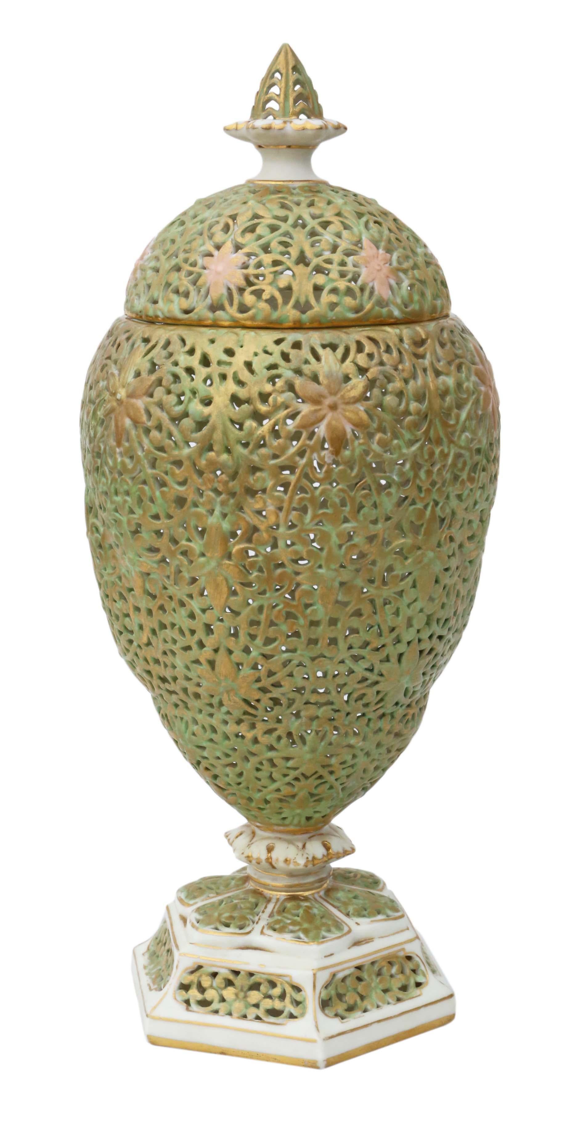 Early 20th Century Late Victorian Graingers Worcester Reticulated Vase with Lid