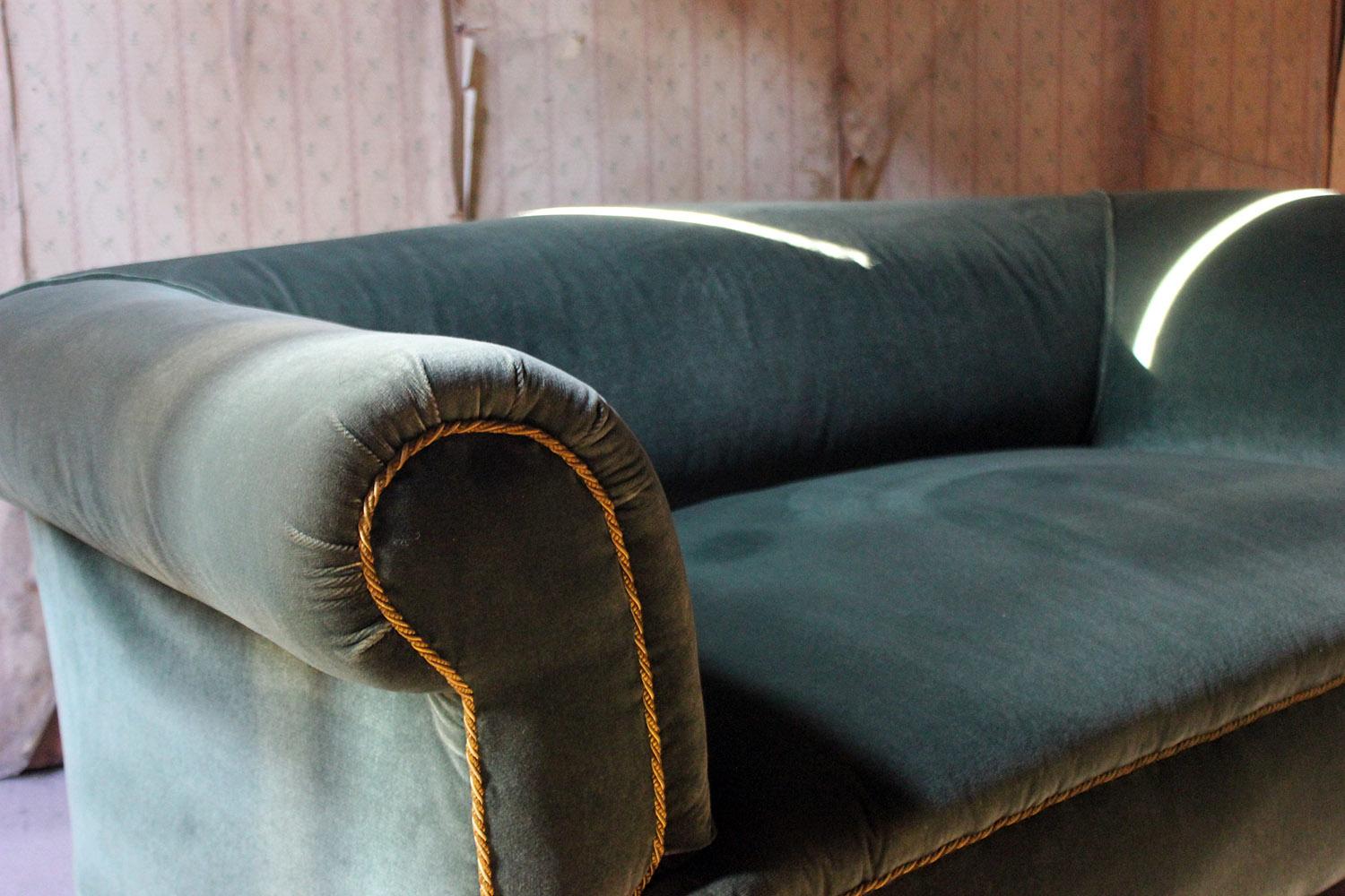 1900 sofa styles