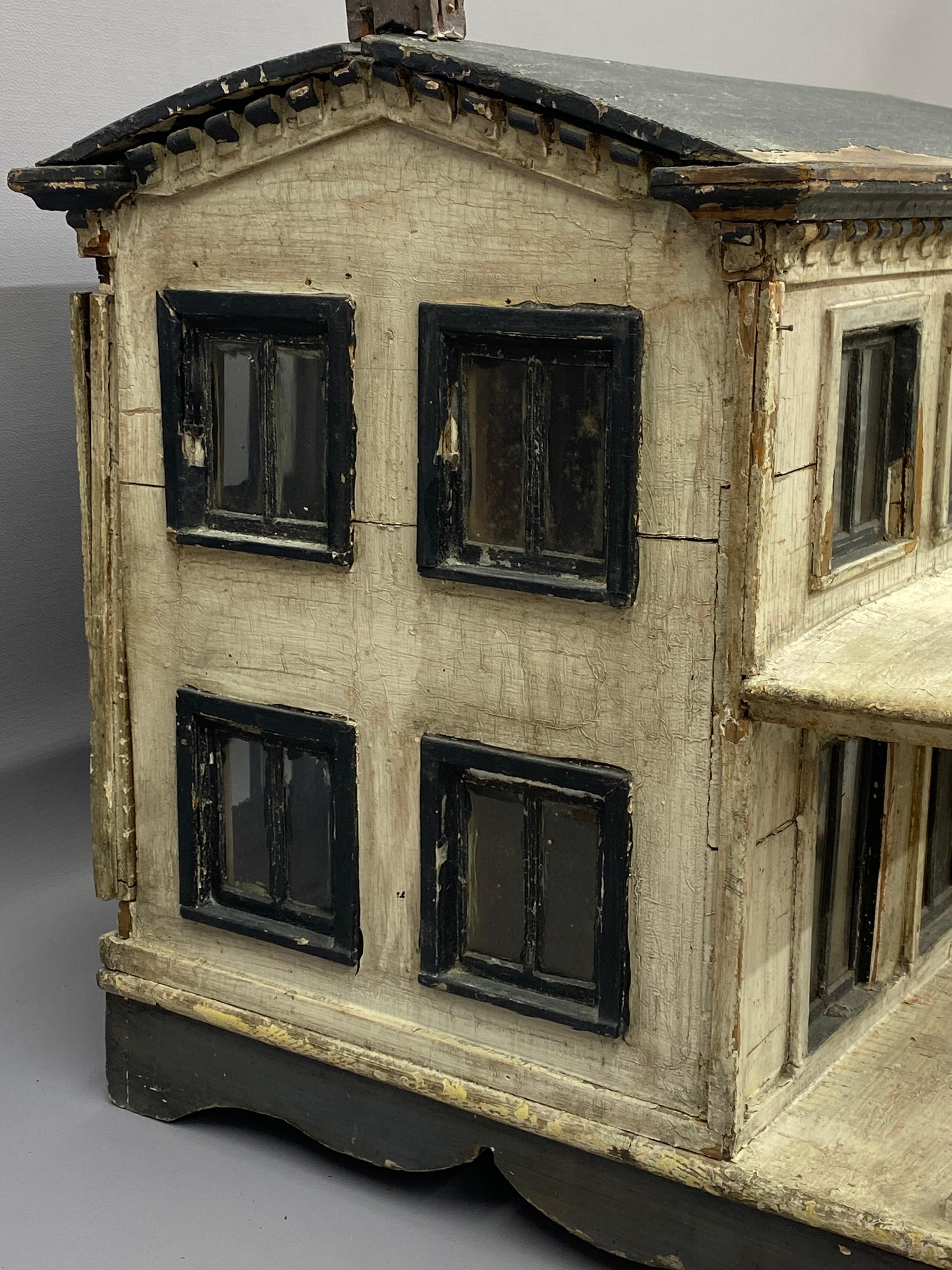 Spätviktorianisches handgefertigtes Wood Wood Puppenhaus im Angebot 1