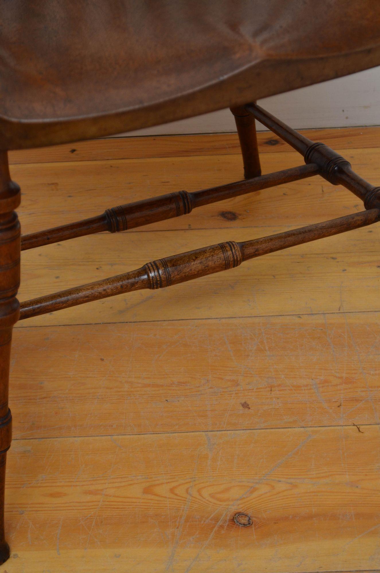 Chaise à haut dossier victorienne tardive en vente 5