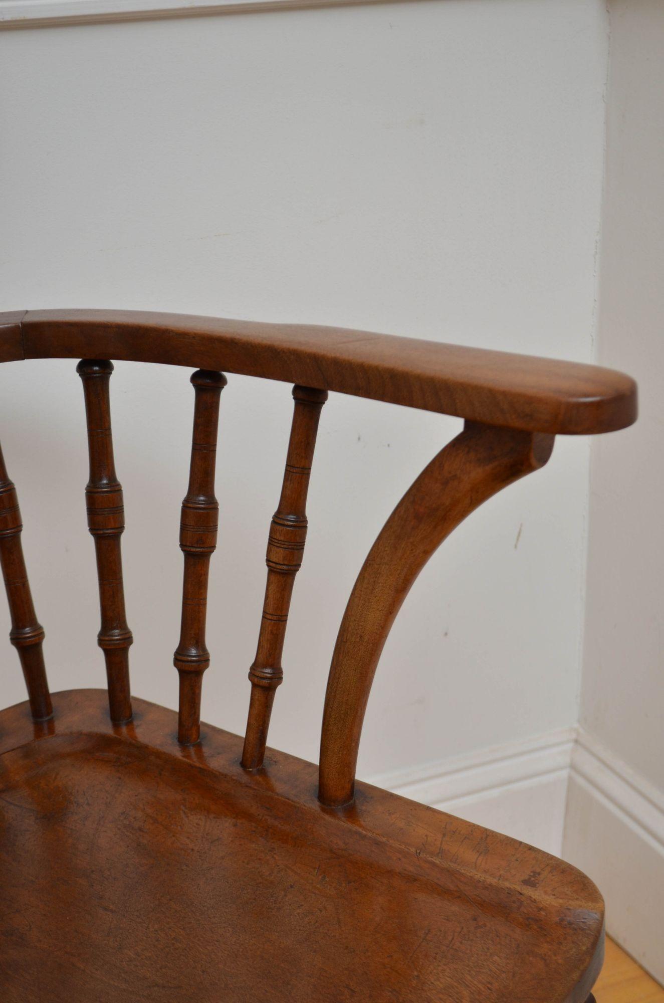 Chaise à haut dossier victorienne tardive en vente 3