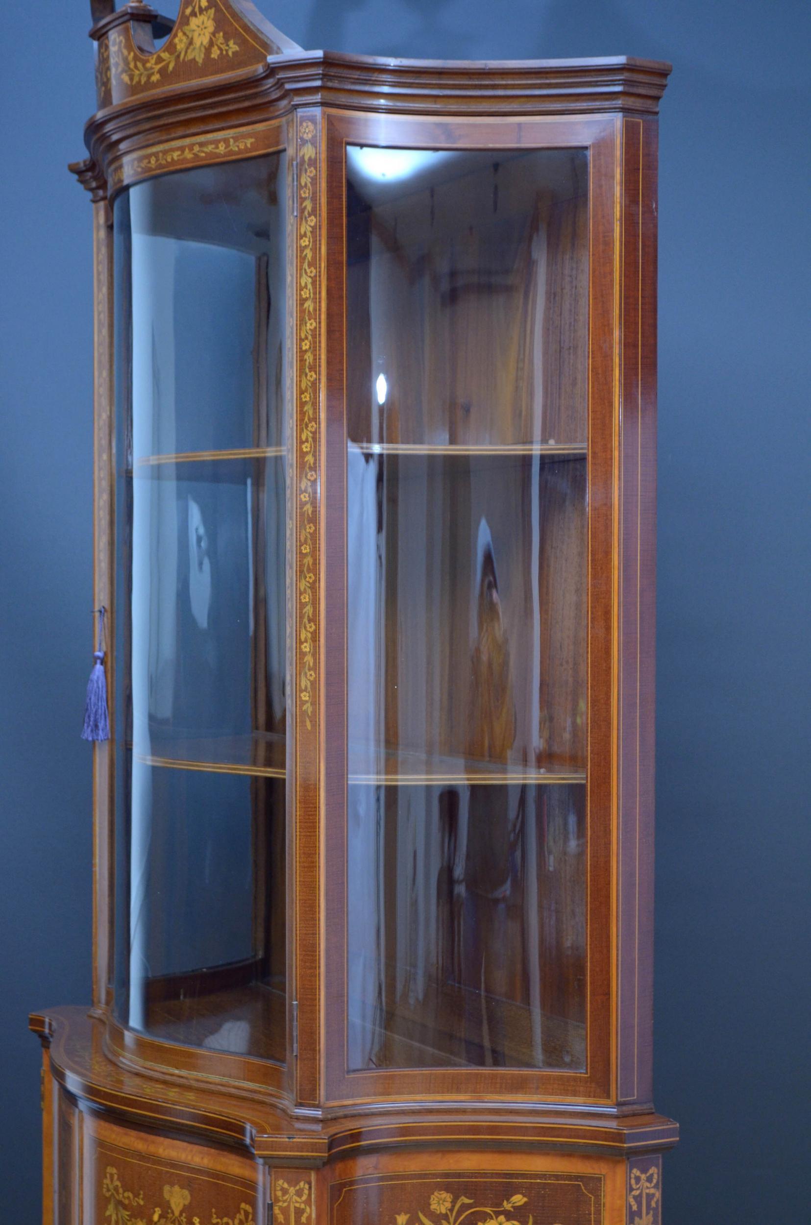 Late Victorian Inlaid Display Cabinet 9