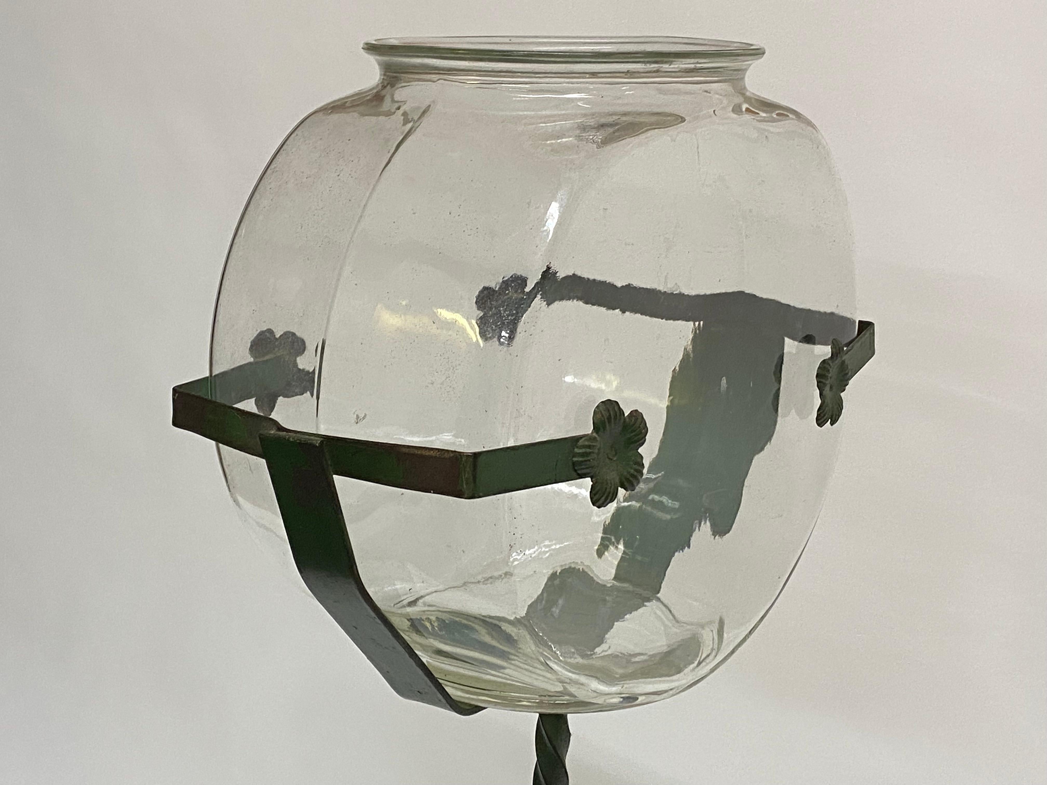 Late Victorian Iron Stand Fish Bowl Terrarium In Good Condition In Garnerville, NY