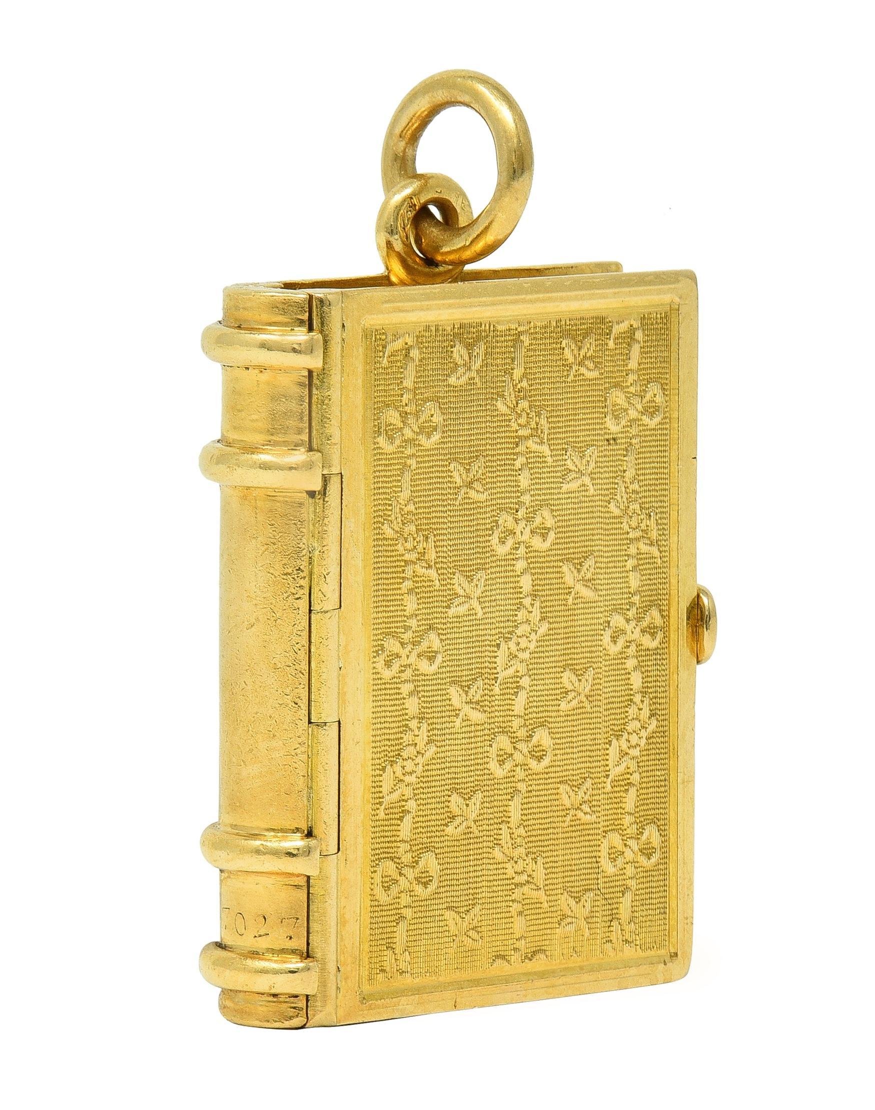 Late Victorian Lacloche Frères Paris 18 Karat Yellow Gold Book Locket Pendant For Sale 7