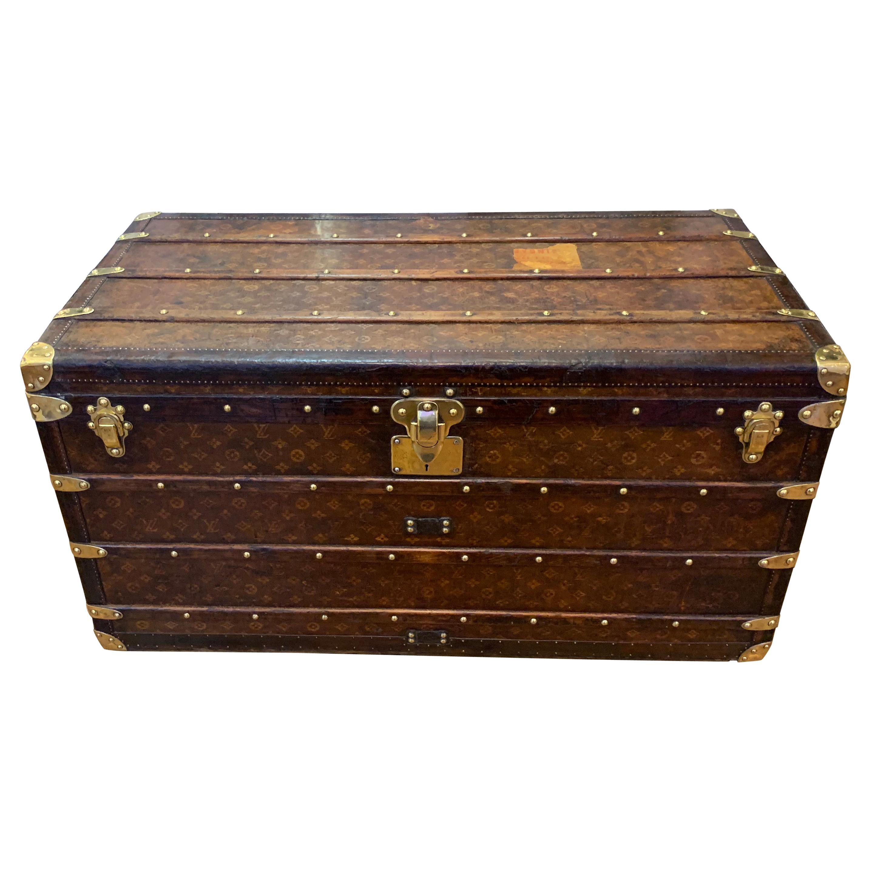 Late Victorian Louis Vuitton Courier Trunk 1896 with Provenance For Sale