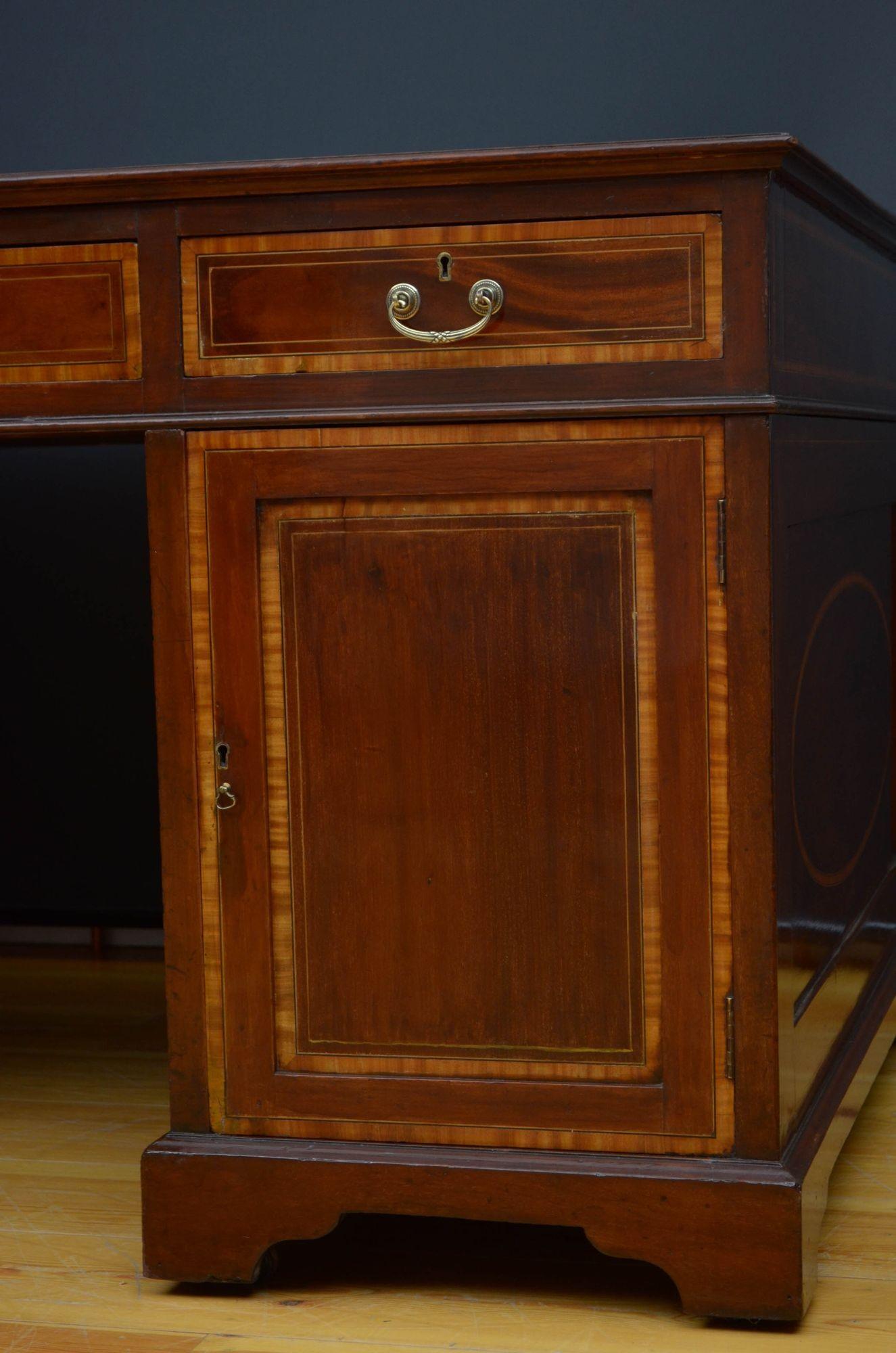 Late Victorian Mahogany and Inlaid Desk For Sale 13