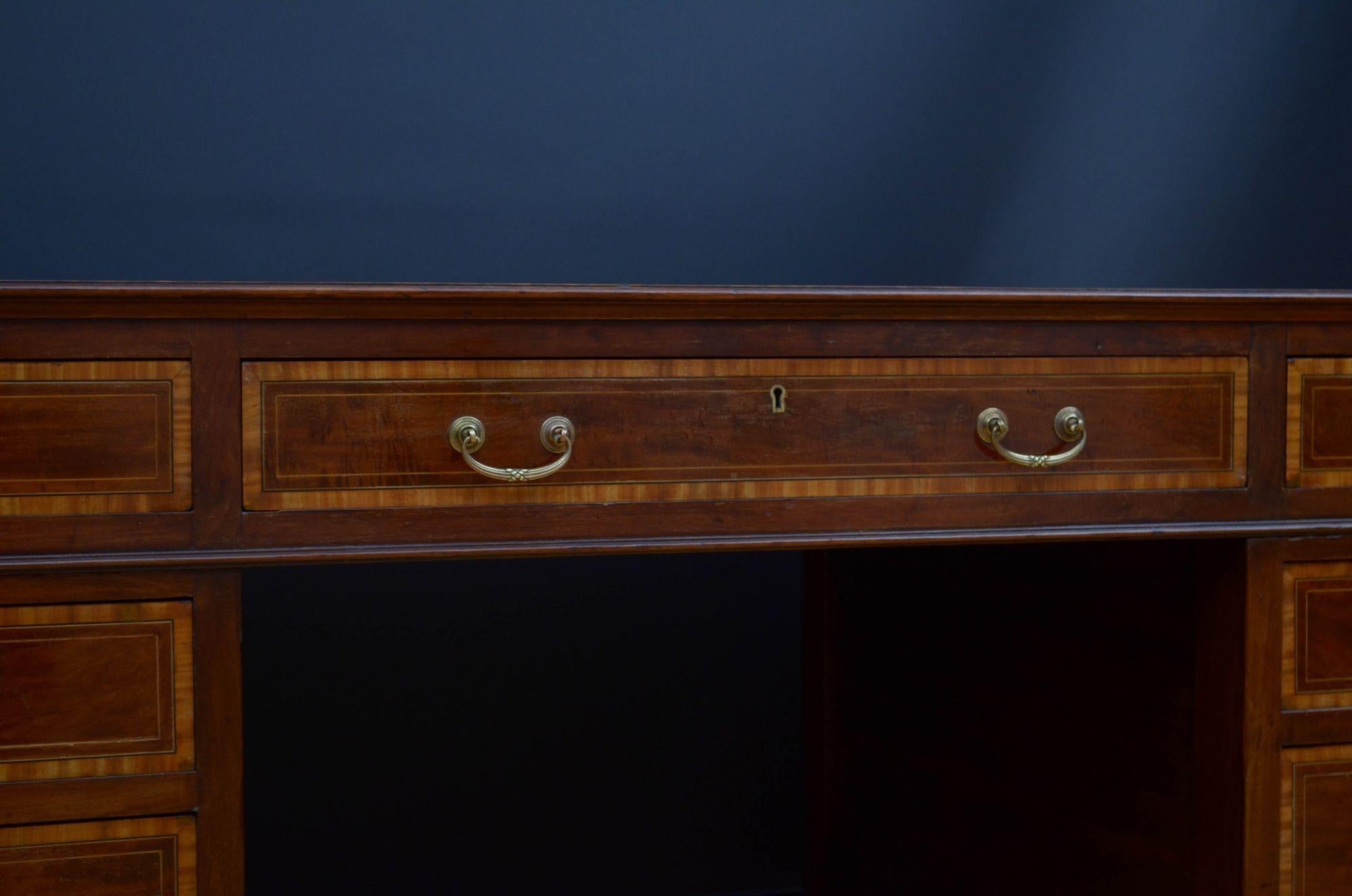 Late Victorian Mahogany and Inlaid Desk For Sale 4